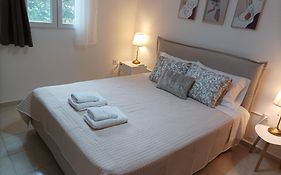 Happy Holiday Apartment